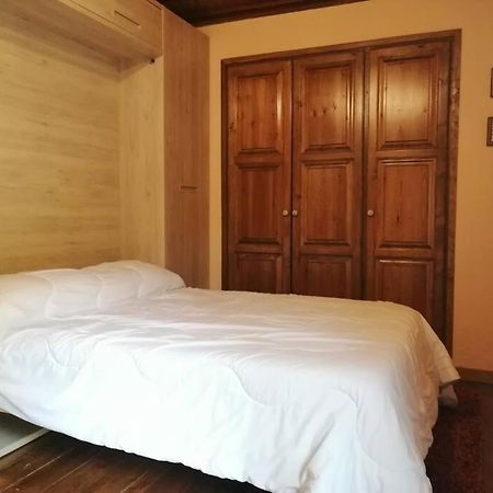 Estudio Con Chimenea Cosmos 3 普拉德埃米塔 外观 照片