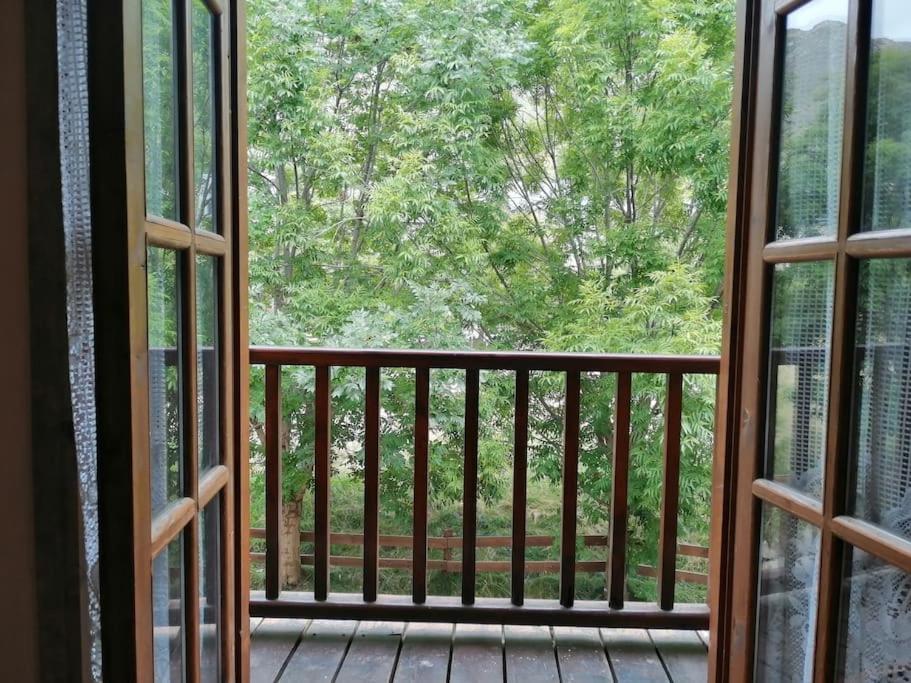 Estudio Con Chimenea Cosmos 3 普拉德埃米塔 外观 照片